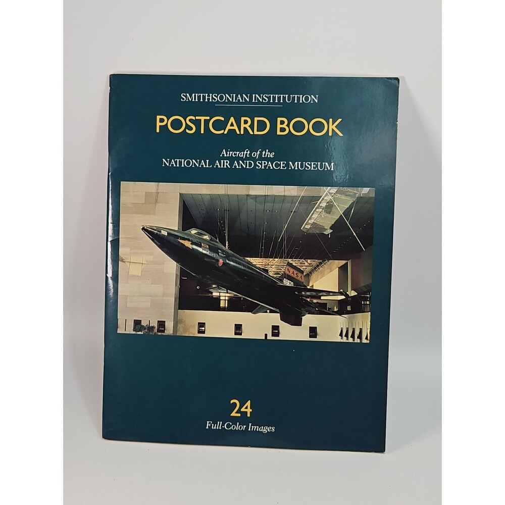 Vintage Smithsonian Institution National Airspace Museum Postcard Book
